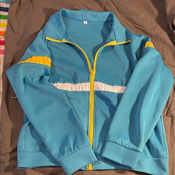 Stranger Things Max Blue and Yellow Zip-Up Jacket - Picture 3 of 4